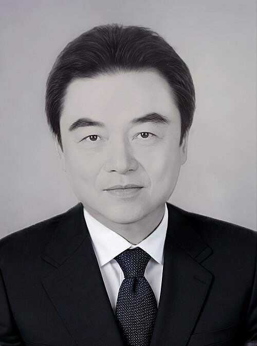 Beyond Krit Ratanarak: Exploring Thailand's Wealthy Elite